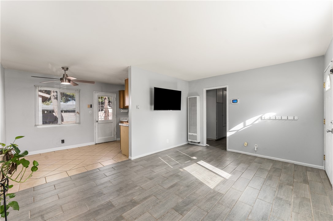 38457 31st E Property Photo 8