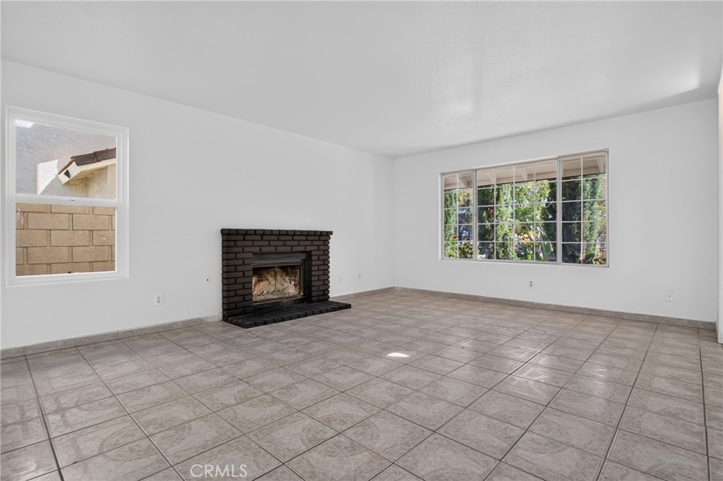 37723 Sandra Lane Property Photo 11