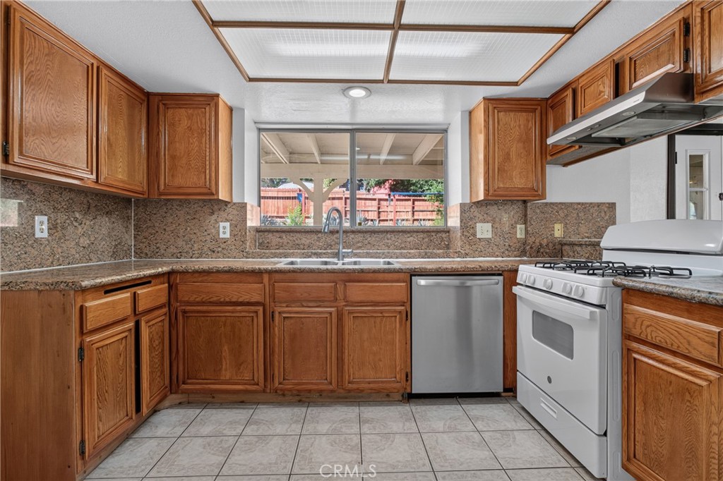37723 Sandra Lane Property Photo 12
