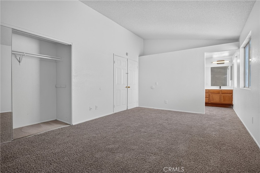 37723 Sandra Lane Property Photo 19