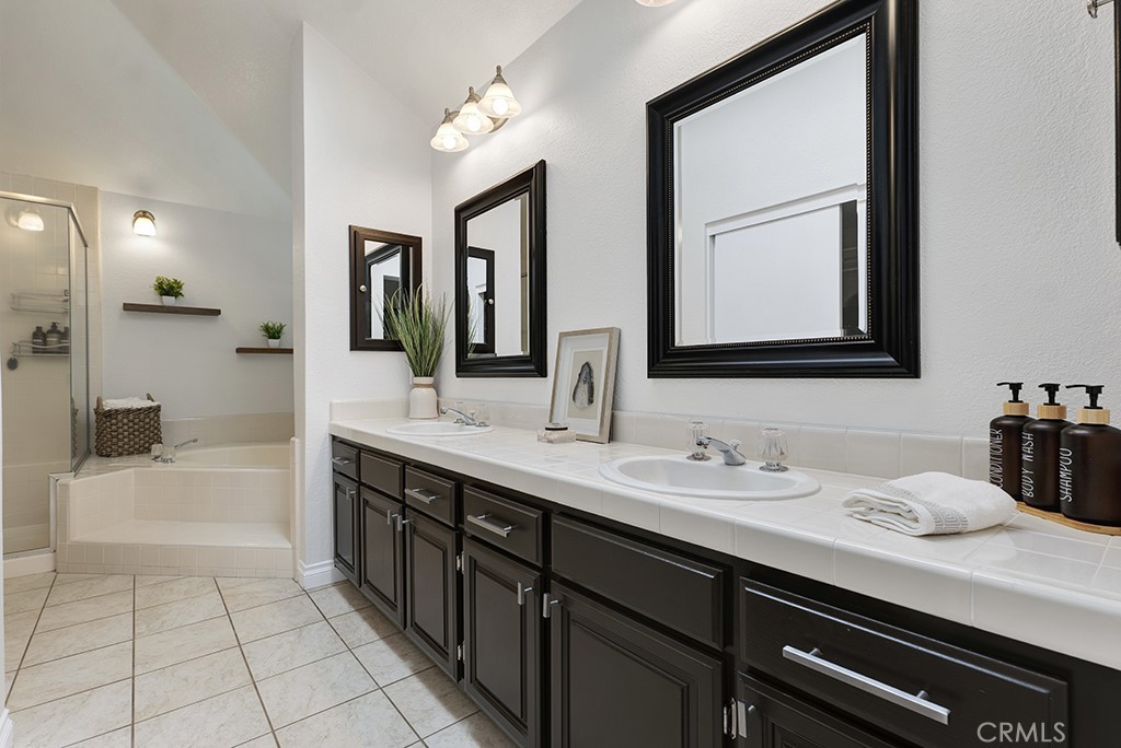 13620 Chesterfield Property Photo 21