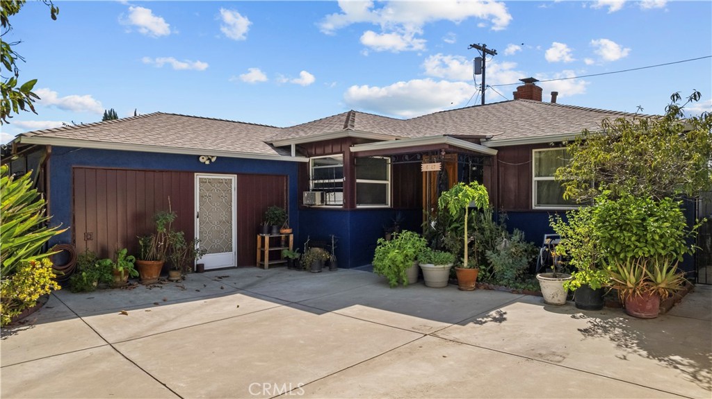 6947 Alcove Property Photo 1