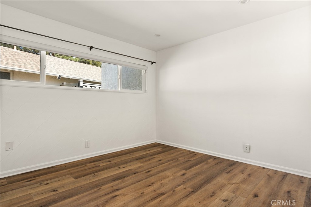 5840 Allott Avenue Property Photo 17