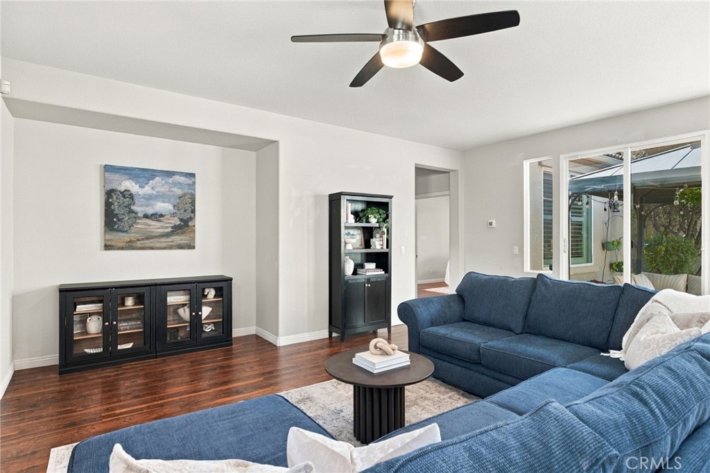 10300 Evora Lane Property Photo 6