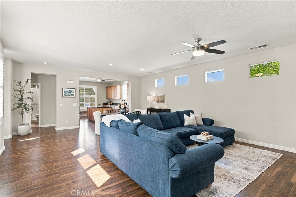 10300 Evora Lane Property Photo 7