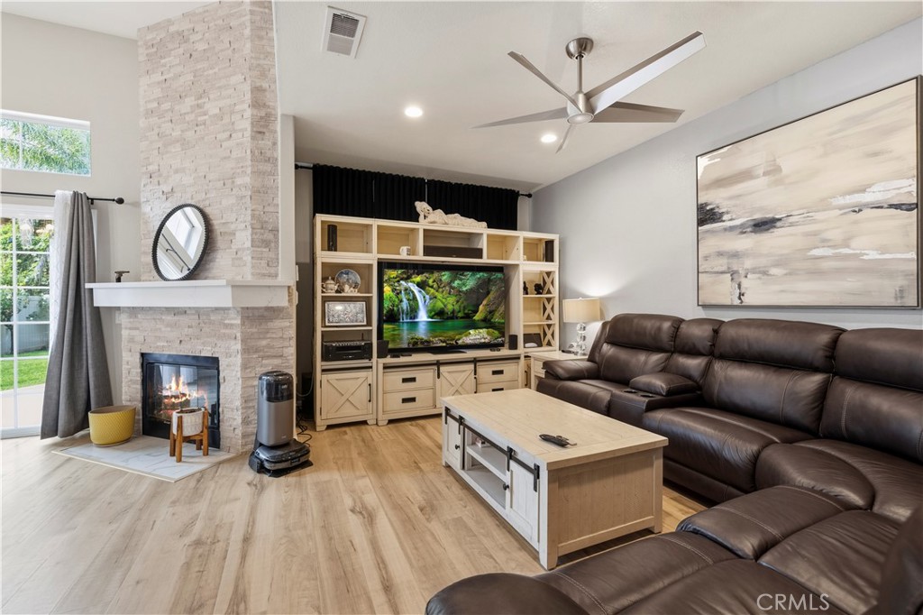 30341 Marigold Property Photo 6