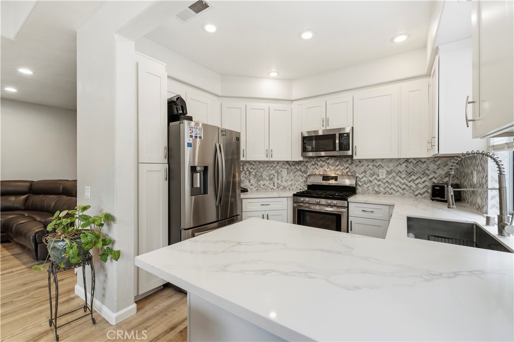 30341 Marigold Property Photo 17
