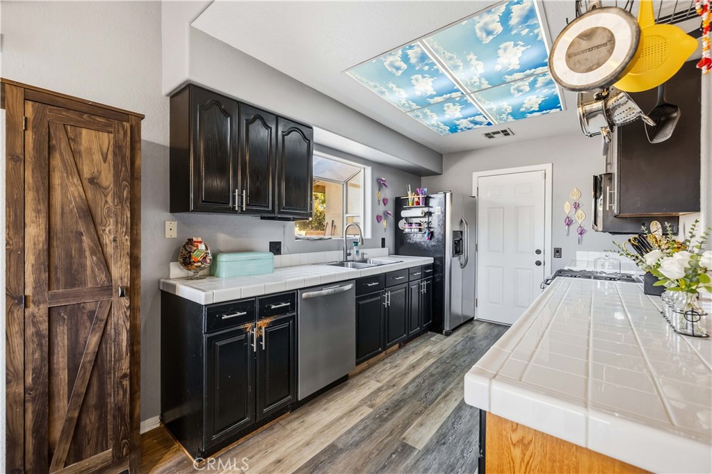 2317 Edam Street Property Photo 11
