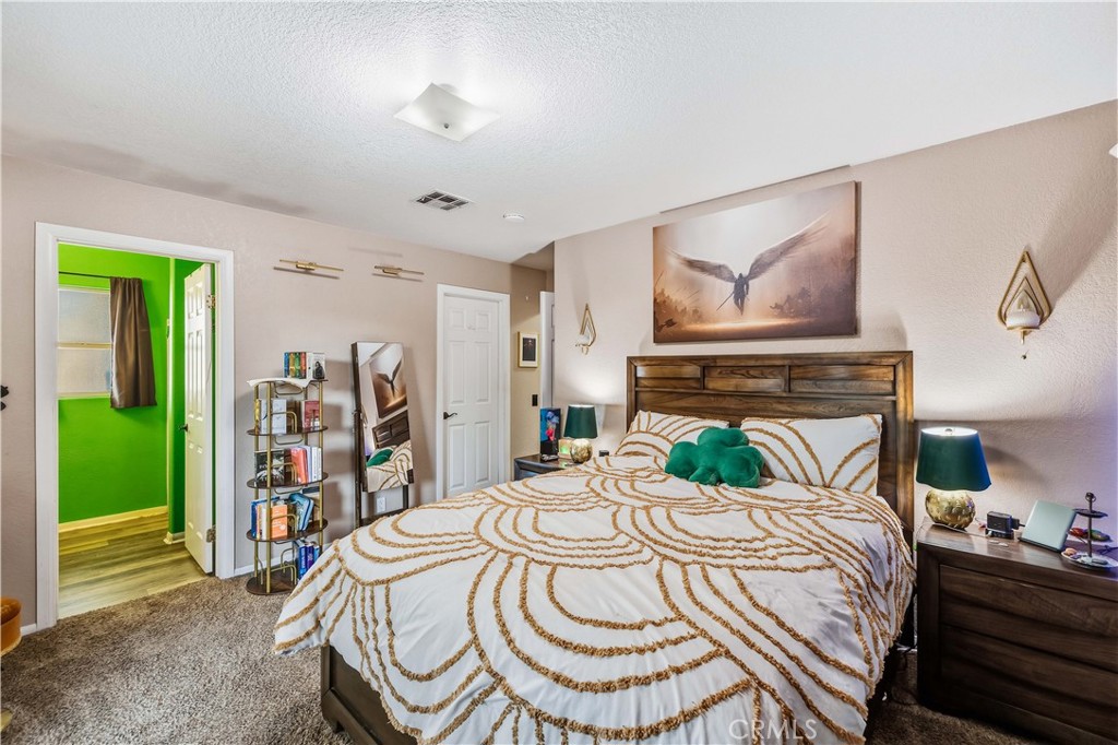 2317 Edam Street Property Photo 24