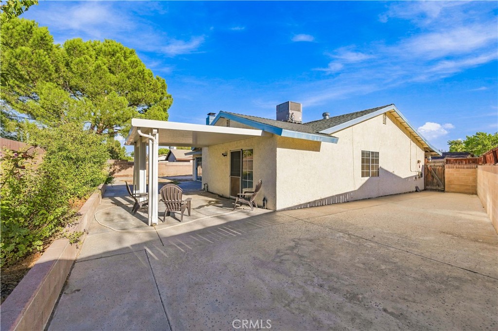 2317 Edam Street Property Photo 26