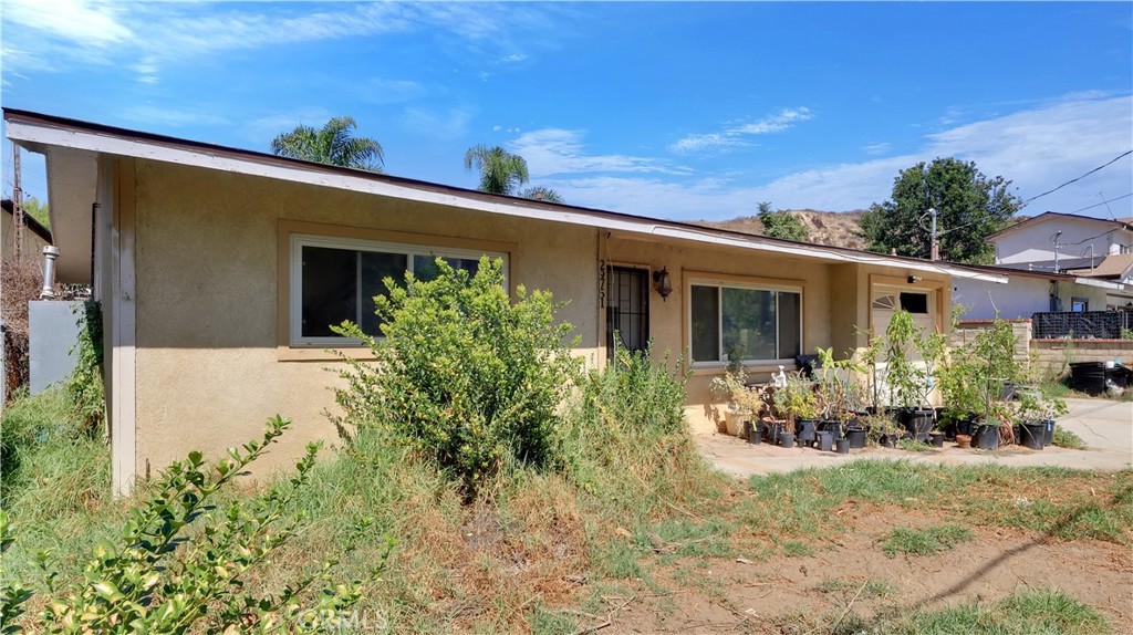 29751 Cromwell Property Photo 5