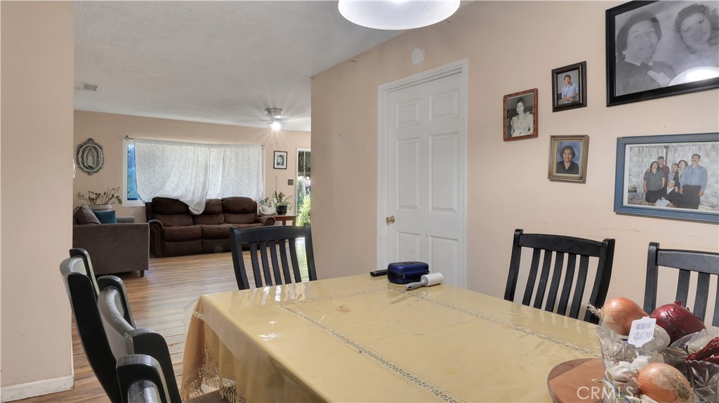 29751 Cromwell Property Photo 9