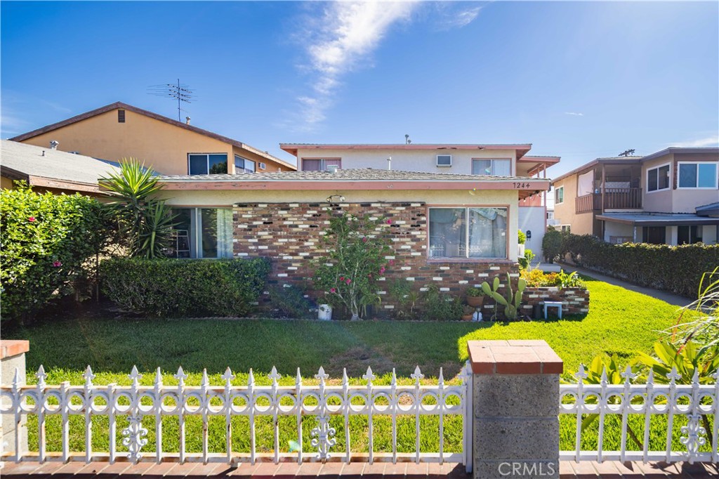 7244 Tujunga Avenue Property Photo 1
