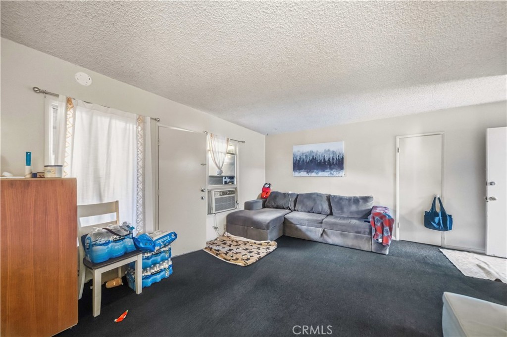 7244 Tujunga Avenue Property Photo 7