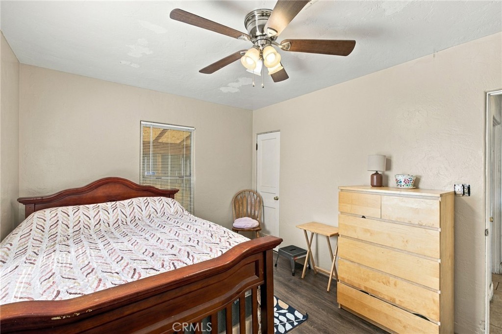 110 E Belle Avenue Property Photo 41