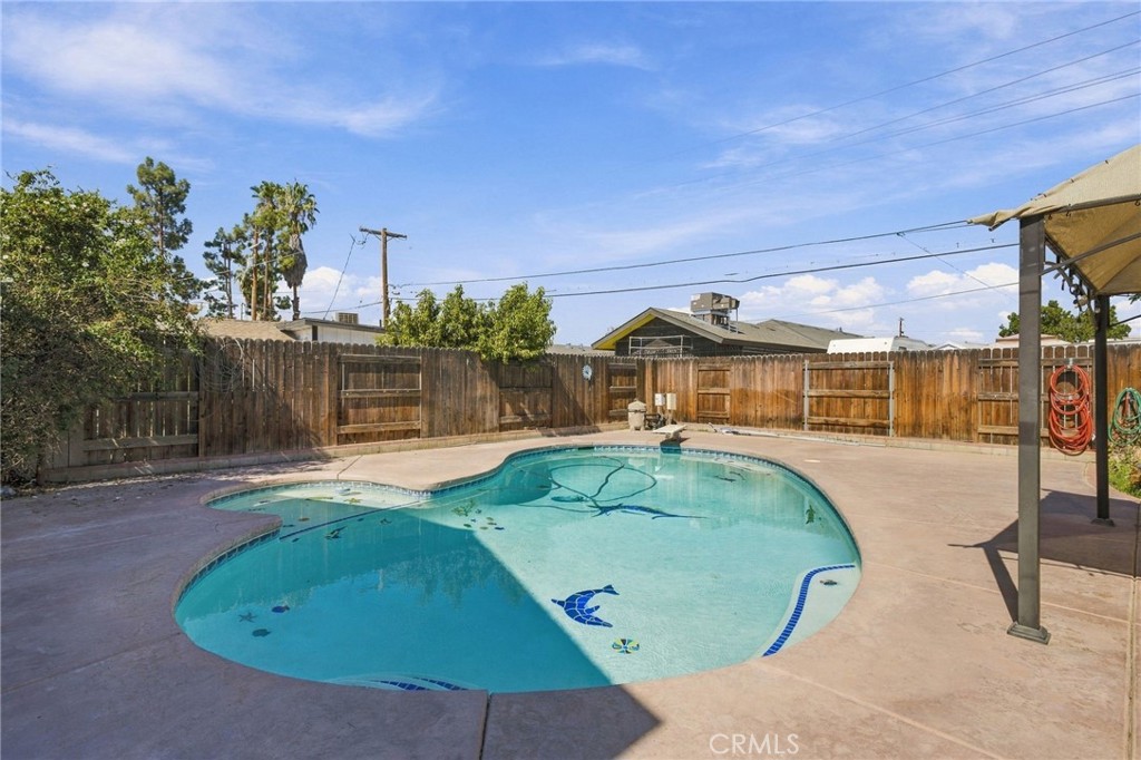 110 E Belle Avenue Property Photo 43