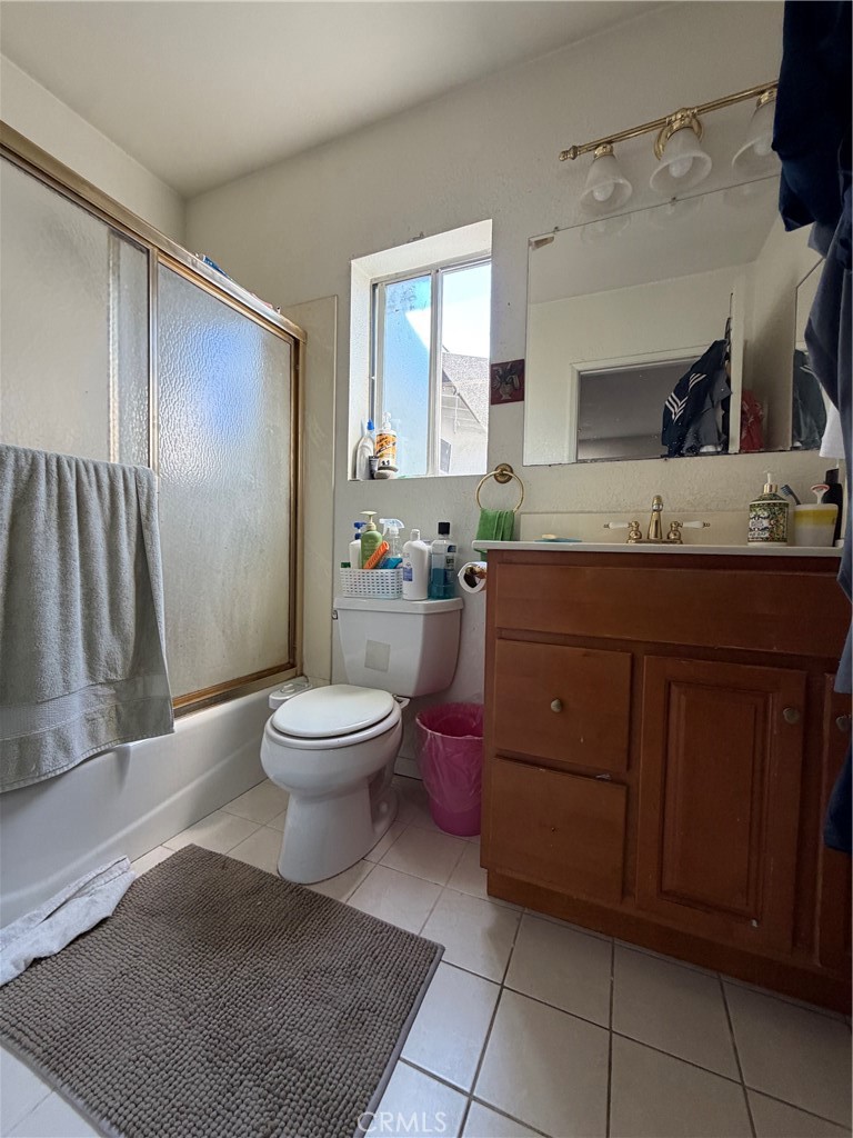 7431 Topeka Drive Property Photo 13