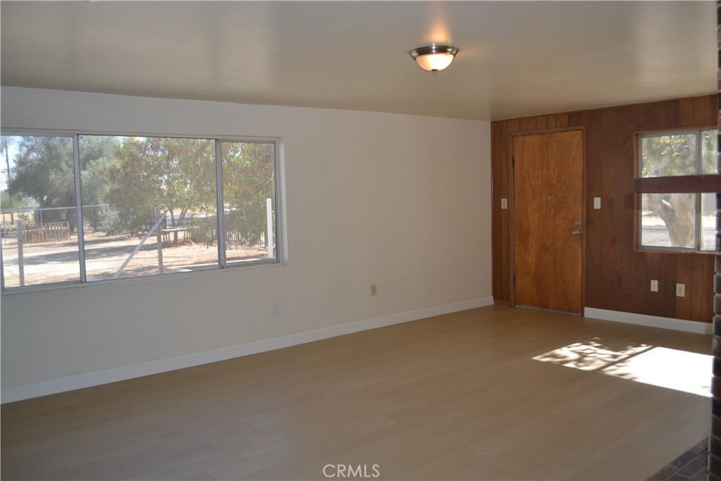 24882 3rd Street Property Photo 26