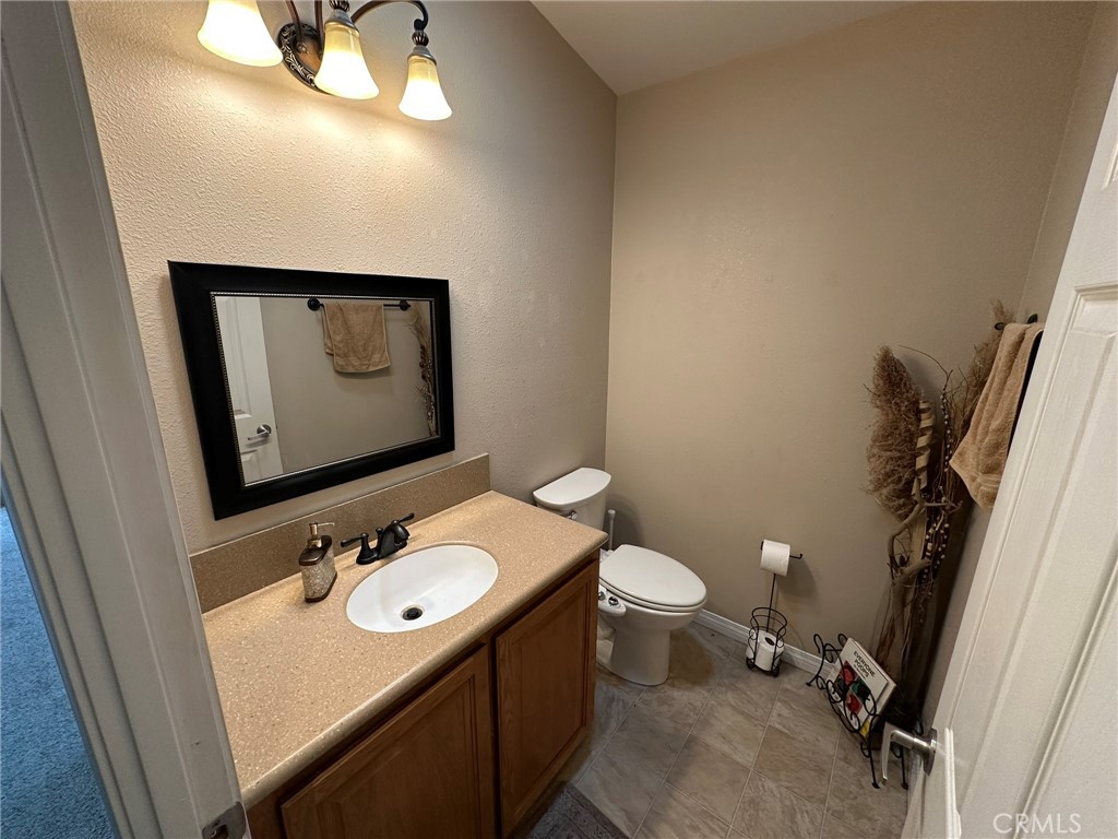 15455 Glenoaks 76 Property Photo 17