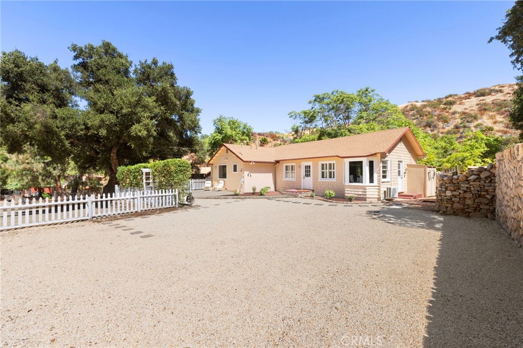 33300 Eastern Property Photo 4