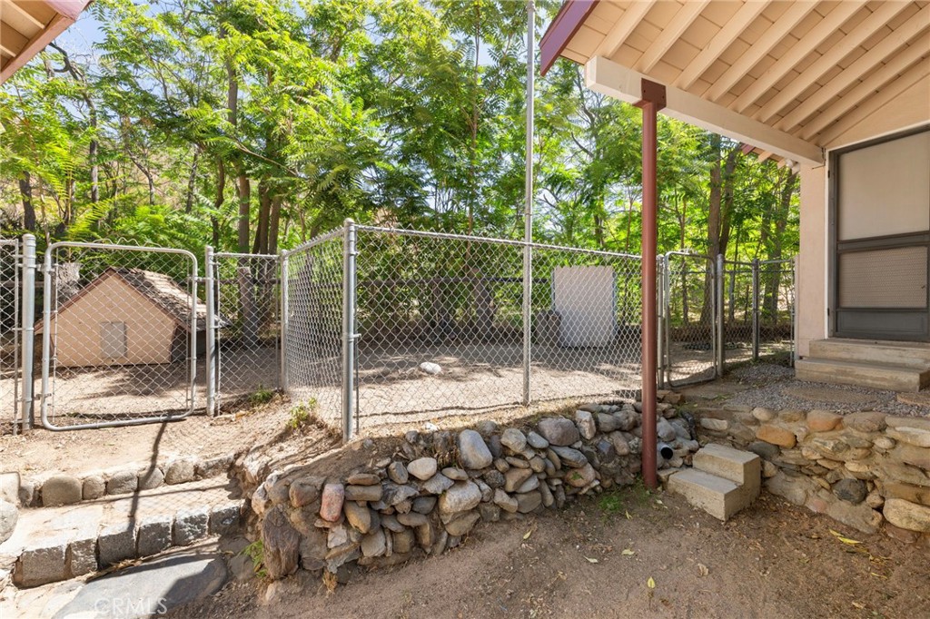 33300 Eastern Property Photo 12