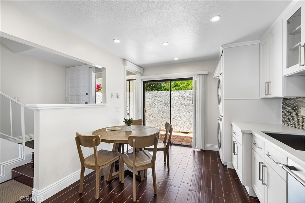 6824 Las Olas Property Photo 7