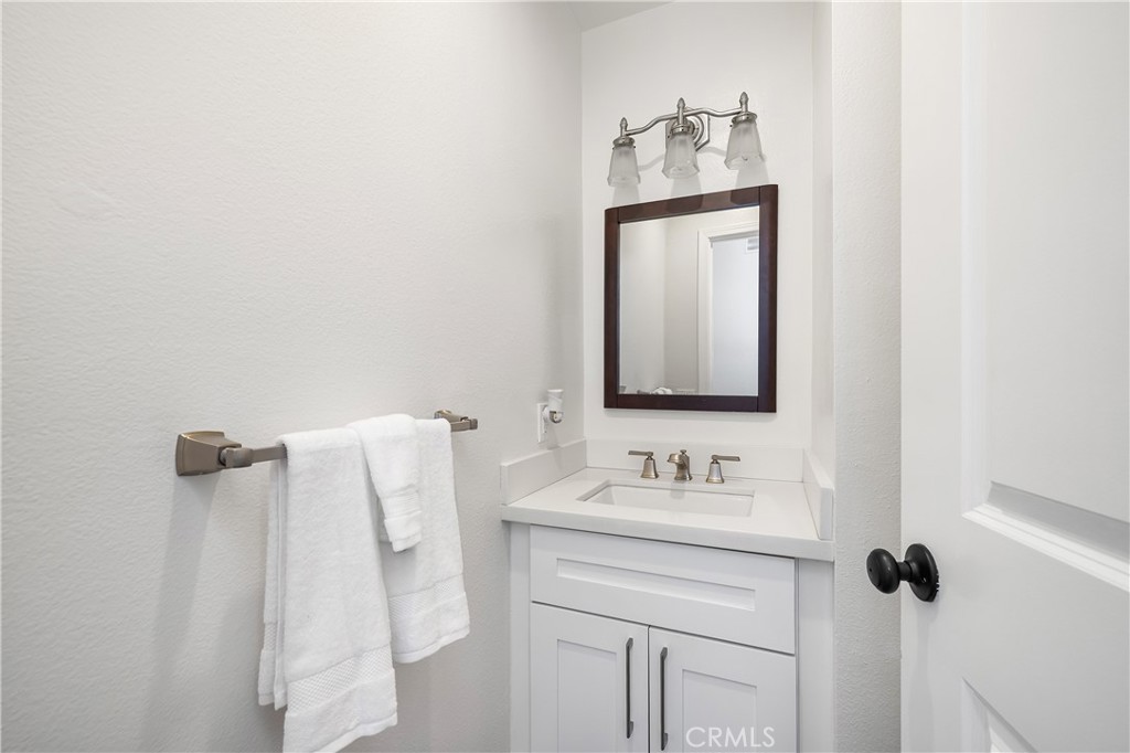 6824 Las Olas Property Photo 9