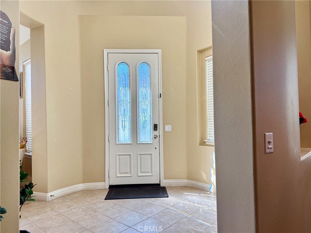 5721 Velvet Oak Court Property Photo 7