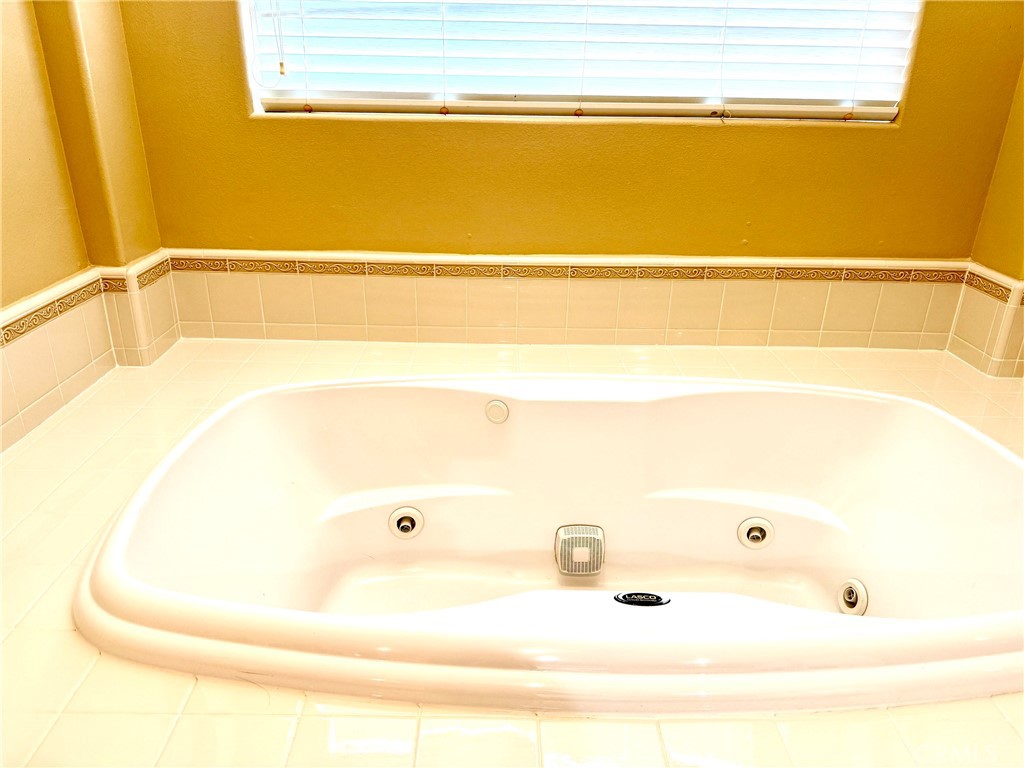 5721 Velvet Oak Court Property Photo 24