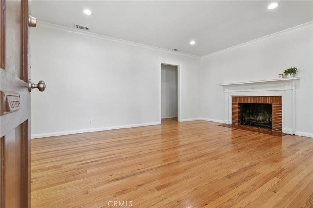 15480 Friar Street Property Photo 4