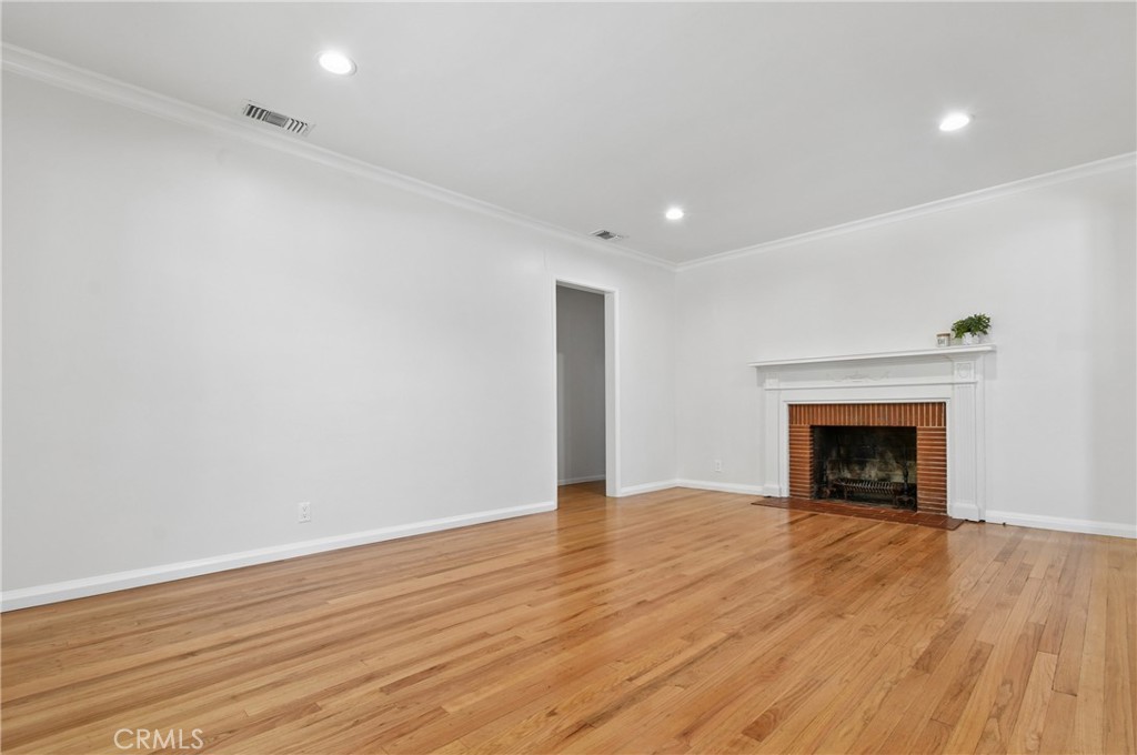 15480 Friar Street Property Photo 5
