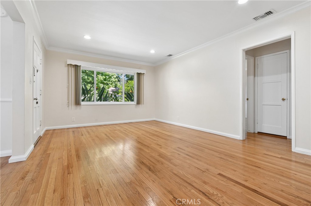 15480 Friar Street Property Photo 6