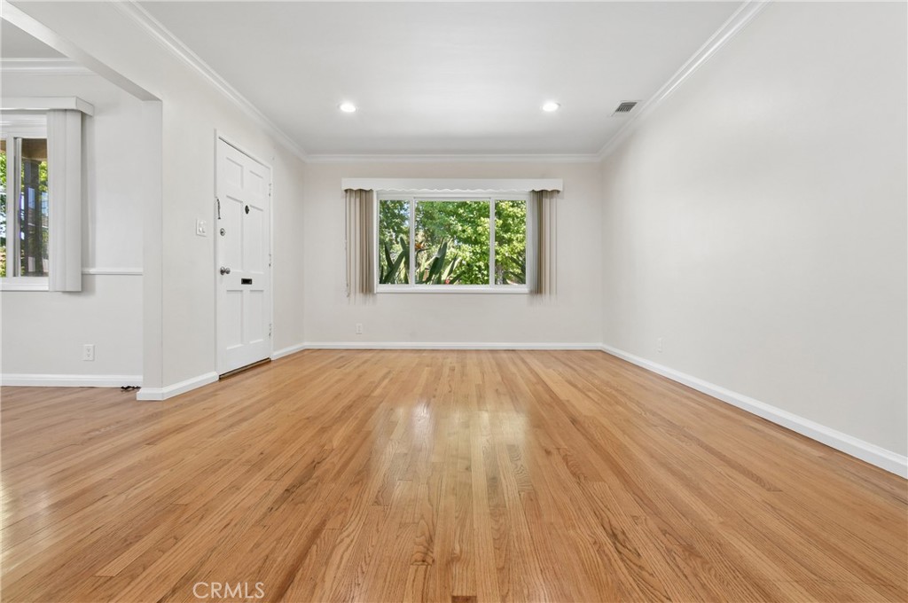 15480 Friar Street Property Photo 8