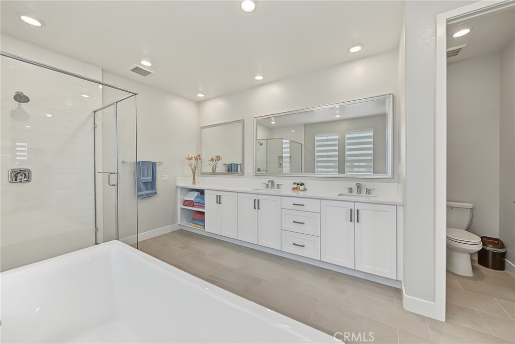 27009 California Court Property Photo 18
