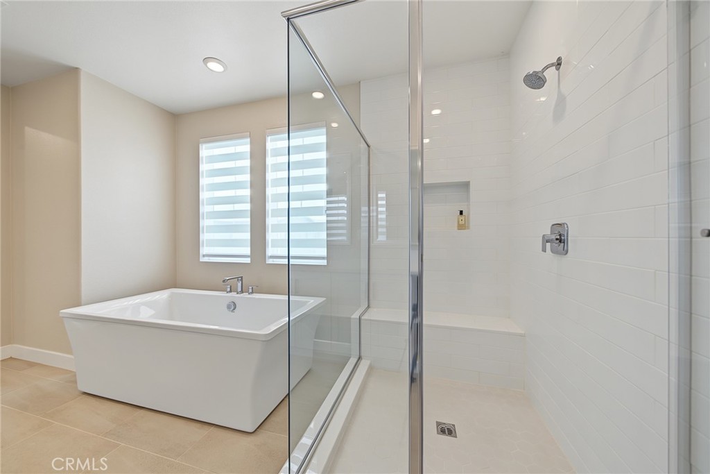27009 California Court Property Photo 19