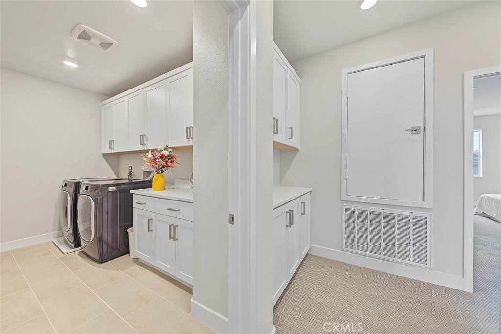 27009 California Court Property Photo 25