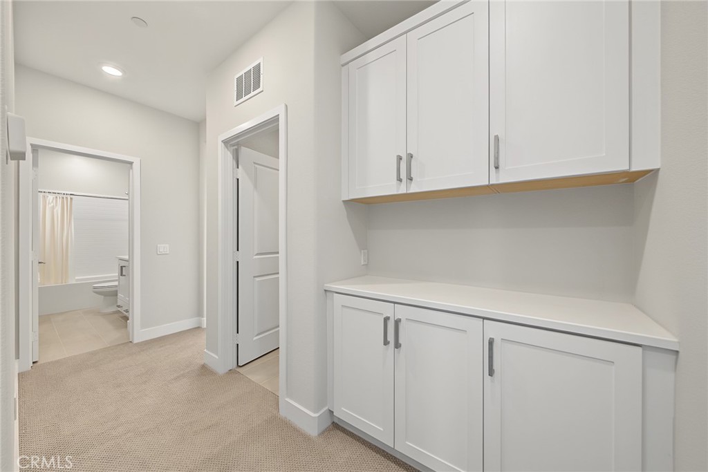 27009 California Court Property Photo 27