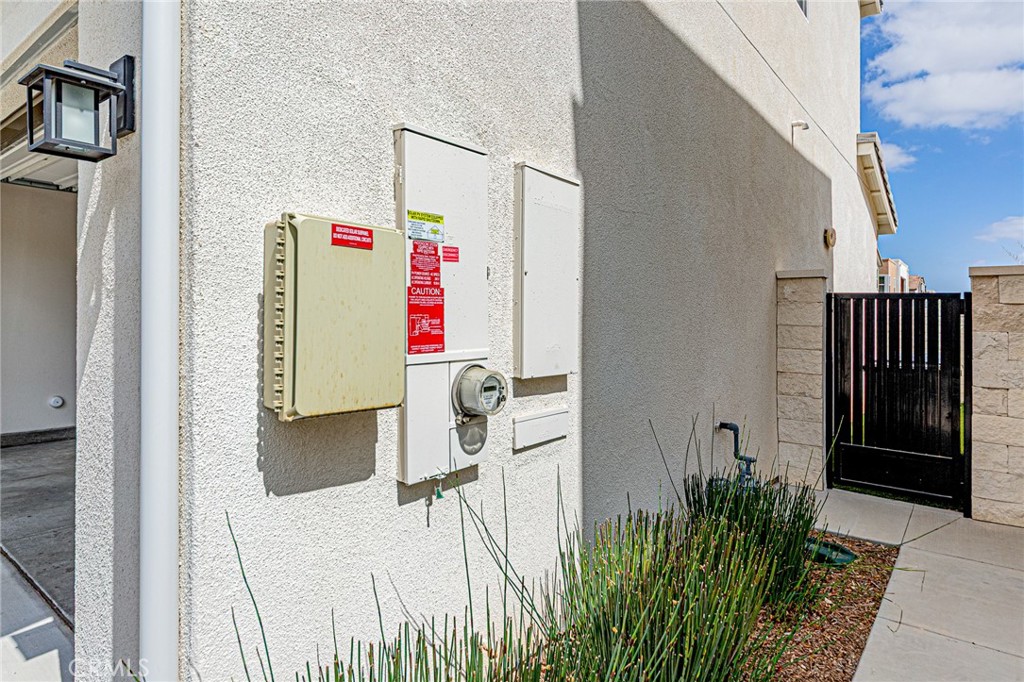 27009 California Court Property Photo 32
