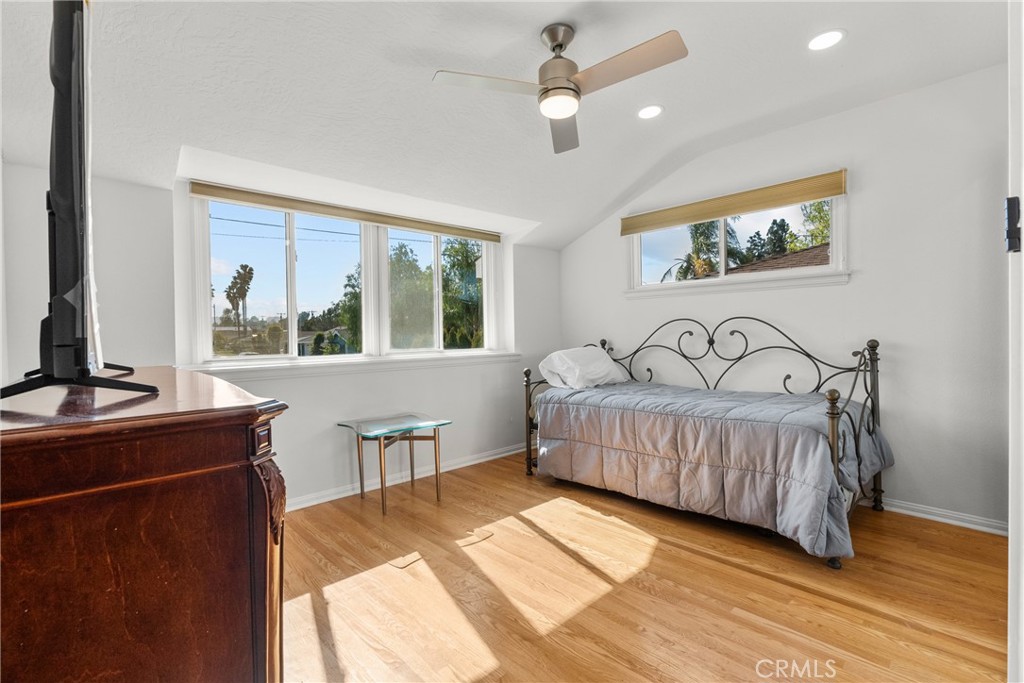 12823 Delano Property Photo 30