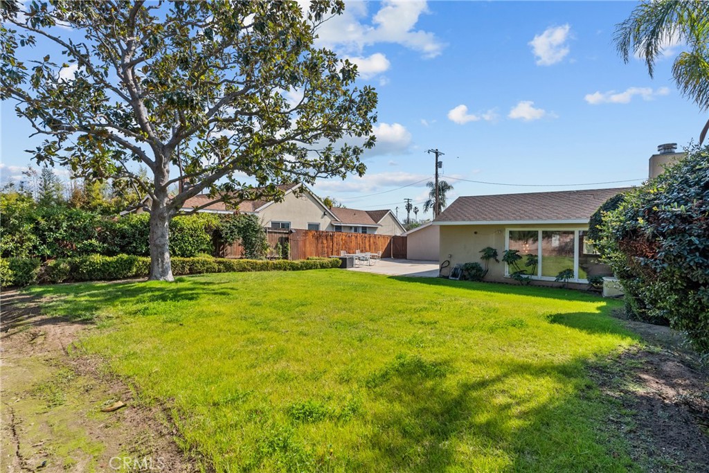12823 Delano Property Photo 38