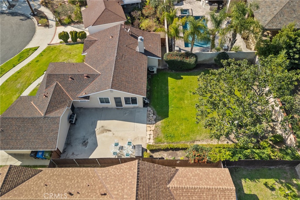 12823 Delano Property Photo 42