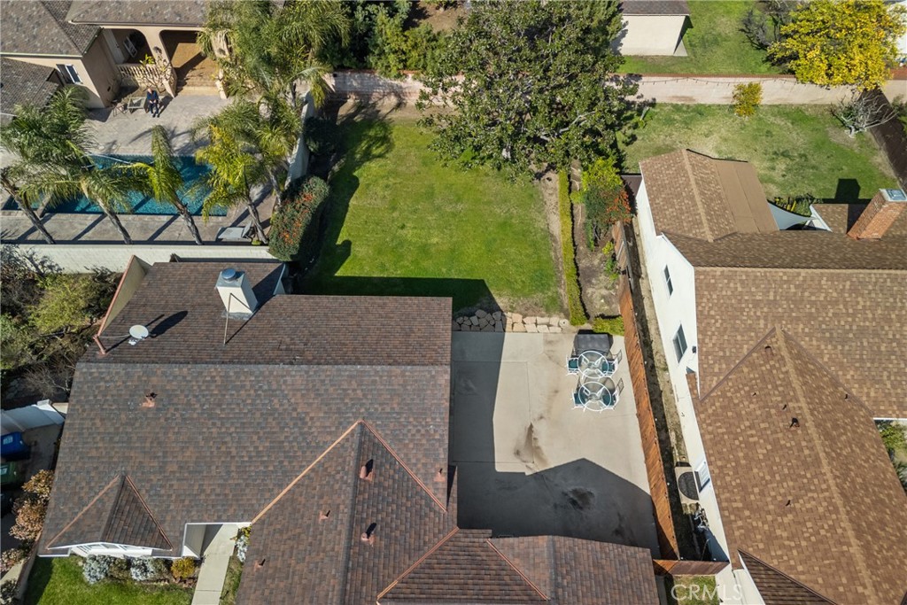 12823 Delano Property Photo 43