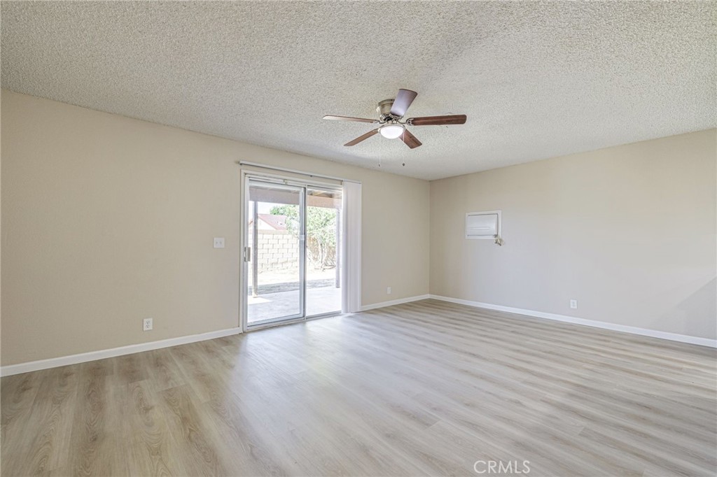 1101 Chagal Property Photo 16