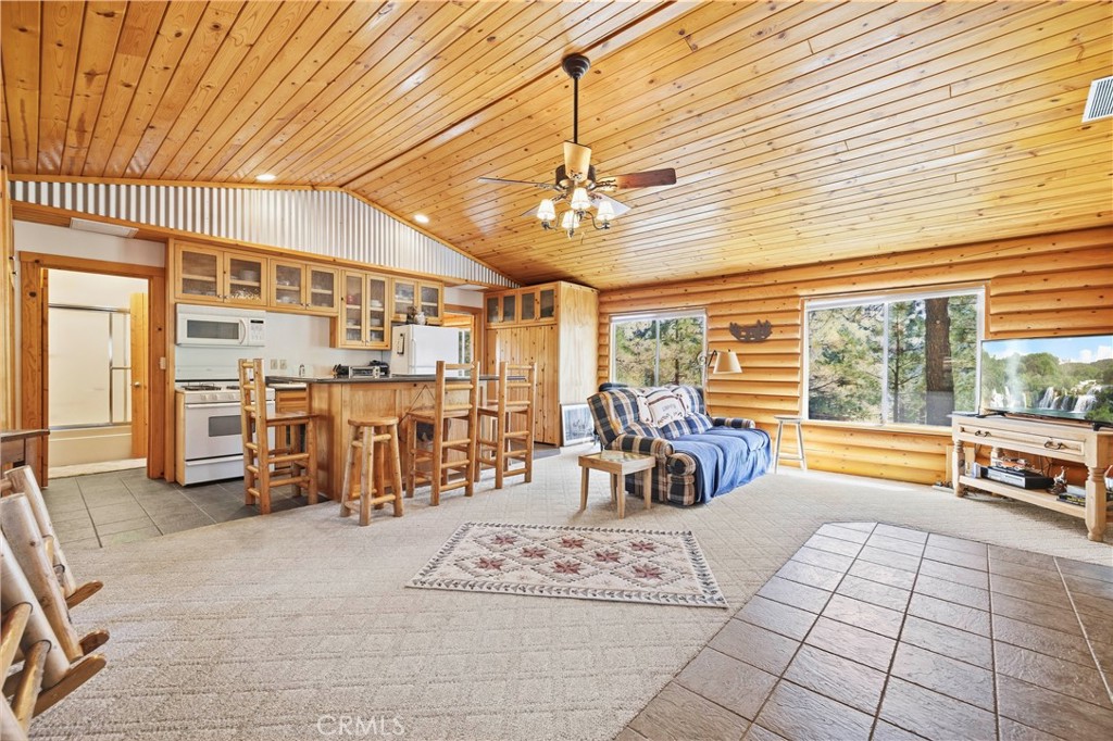 11753 Tanglefoot Lane Property Photo 13