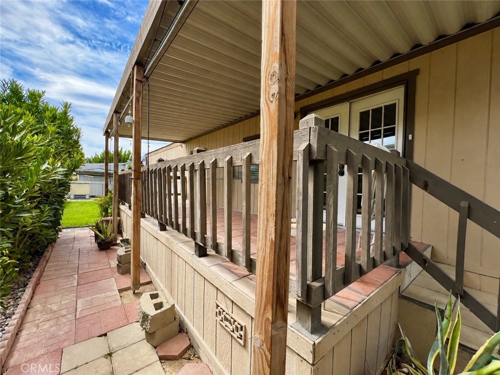 2121 E Avenue I 49 Property Photo 4