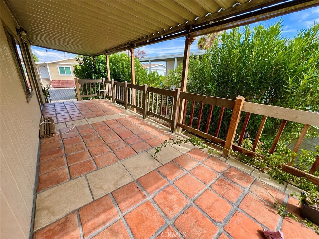 2121 E Avenue I 49 Property Photo 6