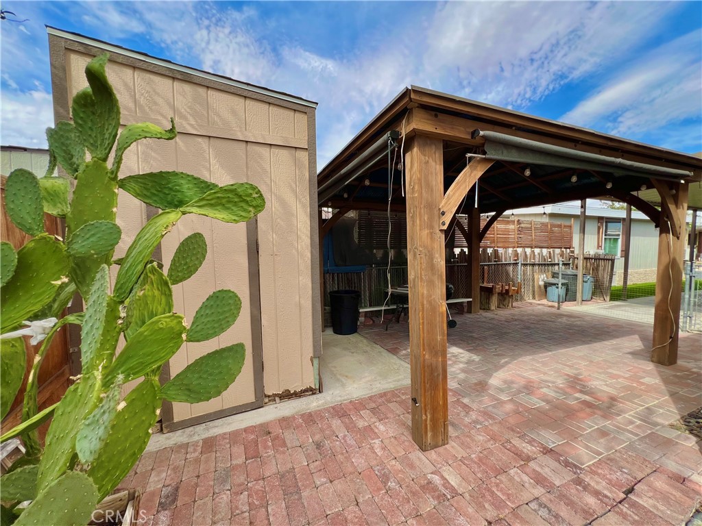 2121 E Avenue I 49 Property Photo 32