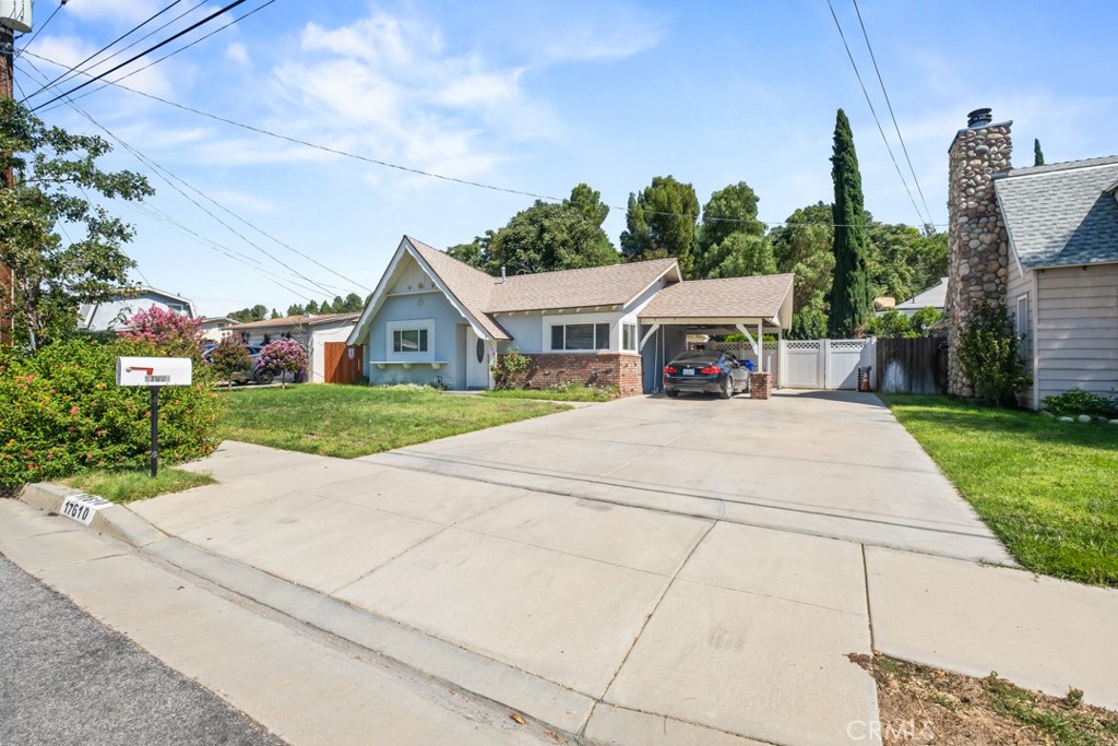 17610 Scherzinger Property Photo 2
