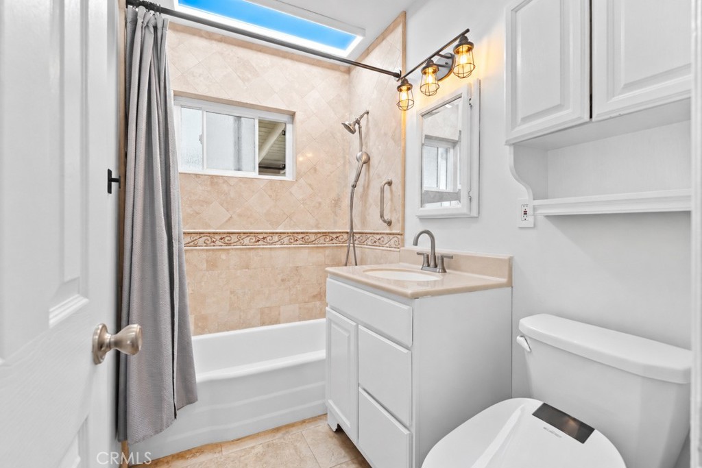 17610 Scherzinger Property Photo 11