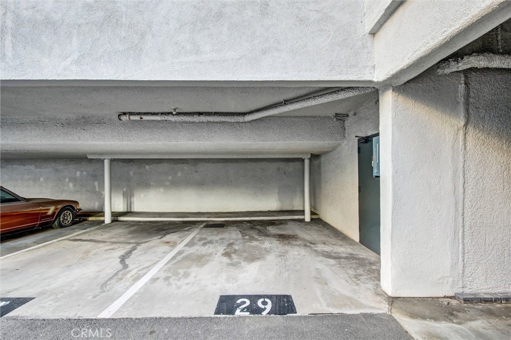 972 E California 304 Property Photo 36
